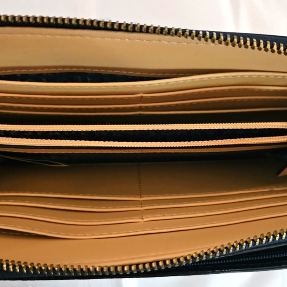 Kate Spade Grand Street Leyton Dark Blue Leather Wristlet Wallet L Zip - Picture 9 of 12